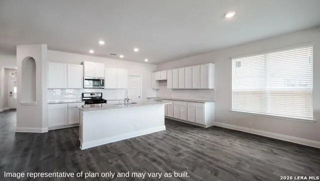 1929 La Grande Jatte San Antonio, TX 78253