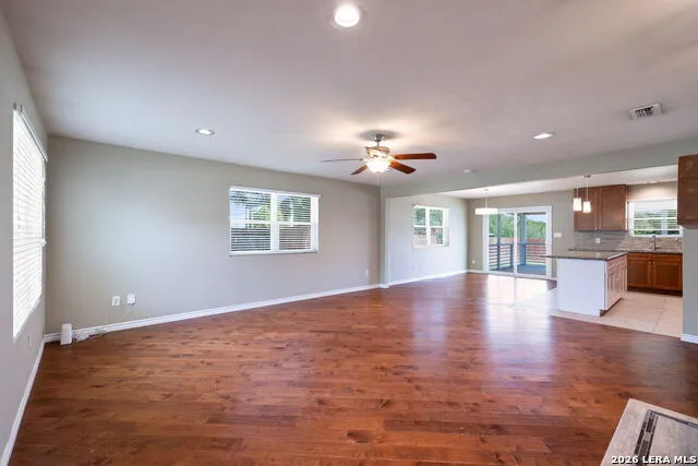 8345 Old Austin Rd Selma, TX 78154