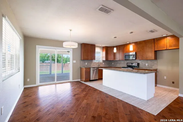 8345 Old Austin Rd Selma, TX 78154