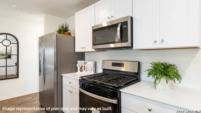 14827 Hemphill King San Antonio, TX 78245