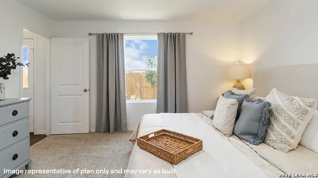 14827 Hemphill King San Antonio, TX 78245