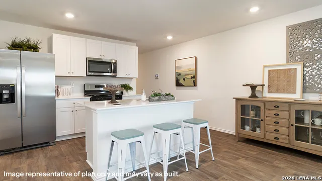 14827 Hemphill King San Antonio, TX 78245