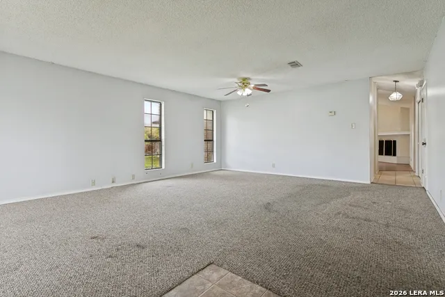 6703 LINN LAKE DR San Antonio, TX 78244