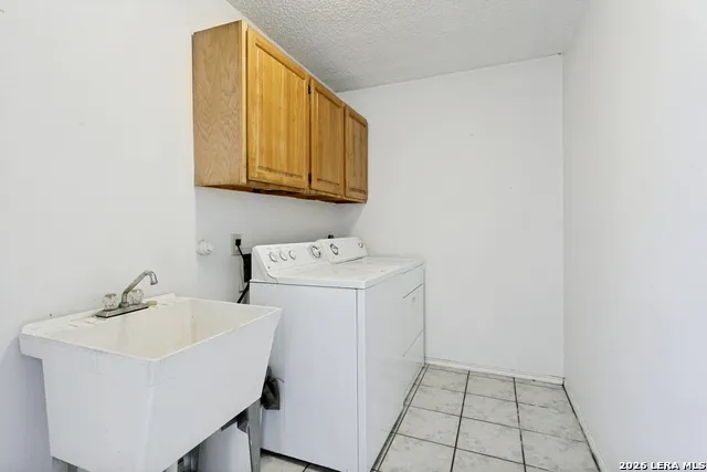 6703 LINN LAKE DR San Antonio, TX 78244