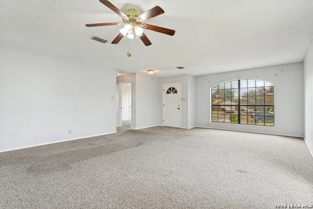6703 LINN LAKE DR San Antonio, TX 78244
