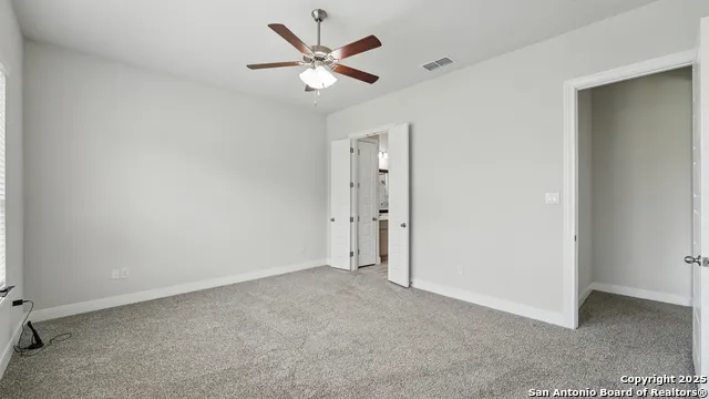 1606 Folk Victorian New Braunfels, TX 78132