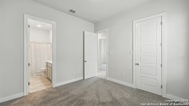 1606 Folk Victorian New Braunfels, TX 78132