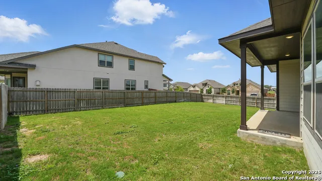 1606 Folk Victorian New Braunfels, TX 78132