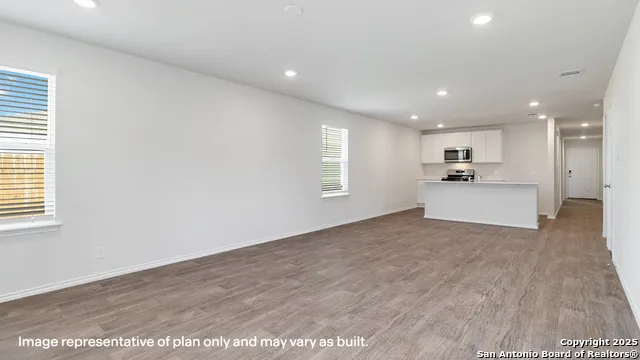 6024 Unakite Trail San Antonio, TX 78253