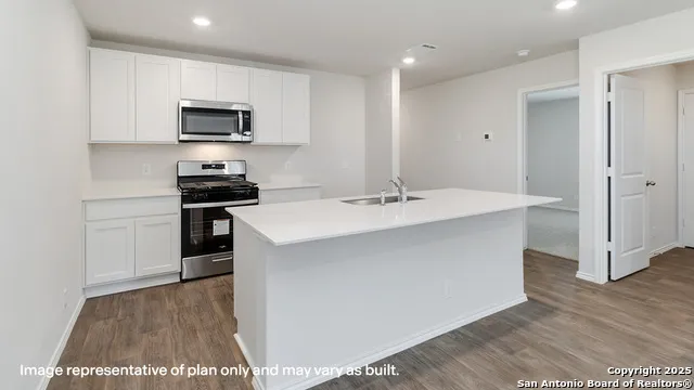 6024 Unakite Trail San Antonio, TX 78253