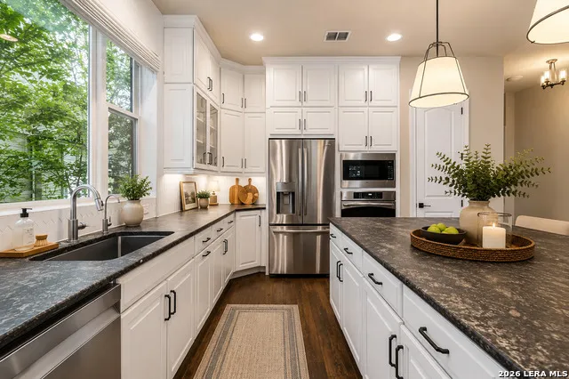 28722 Front Gate Boerne, TX 78015