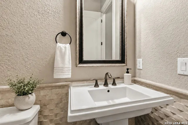 28722 Front Gate Boerne, TX 78015