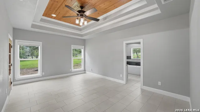 138 Wood Valley Adkins, TX 78101