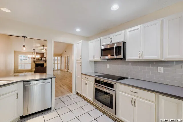 11834 BURNING BEND ST San Antonio, TX 78249