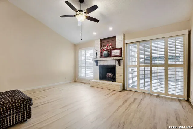 11834 BURNING BEND ST San Antonio, TX 78249