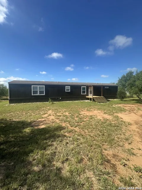 825 County Road 640