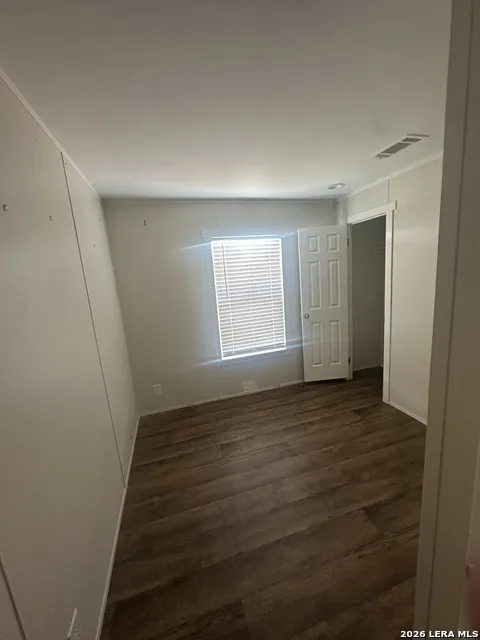 825 County Road 640 Hondo, TX 78861
