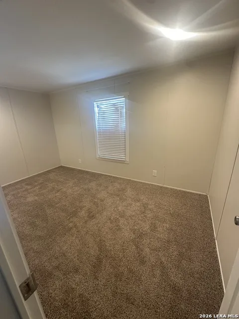 825 County Road 640 Hondo, TX 78861