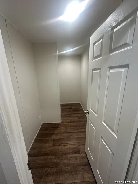 825 County Road 640 Hondo, TX 78861
