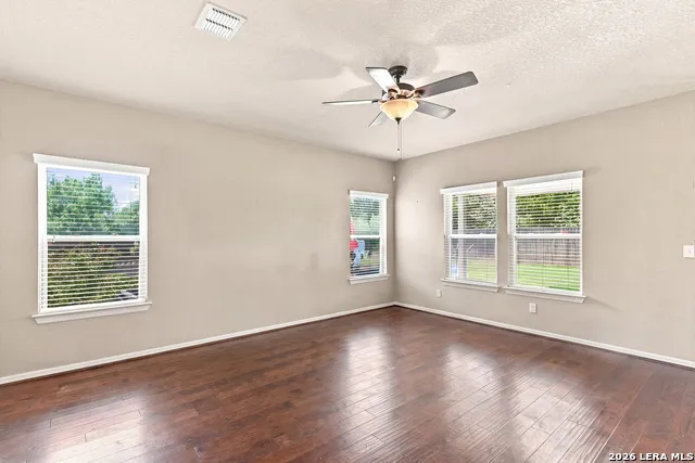 10903 FOX GLOVE FLD Helotes, TX 78023