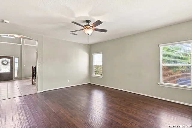 10903 FOX GLOVE FLD Helotes, TX 78023