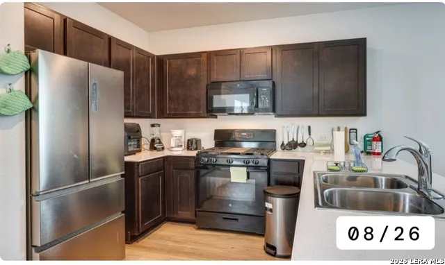 385 Amber Glenn Maxwell, TX 78656
