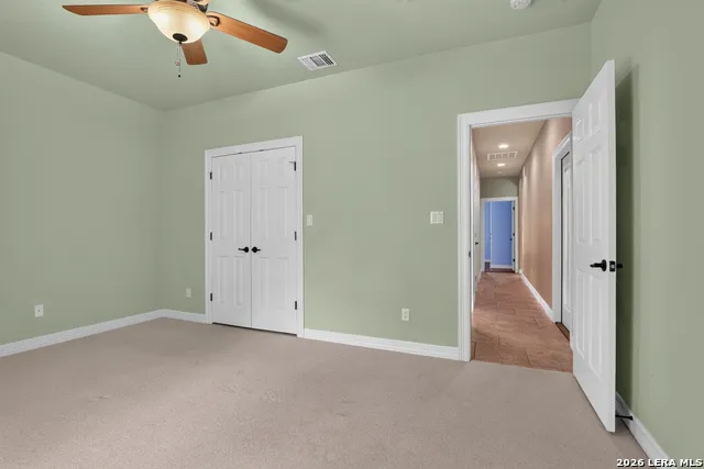 144 Abrego Lake Floresville, TX 78114