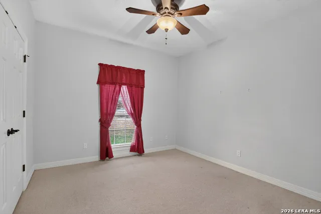144 Abrego Lake Floresville, TX 78114