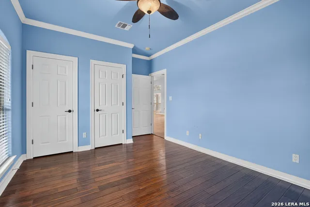 144 Abrego Lake Floresville, TX 78114