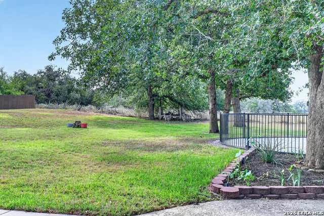 144 Abrego Lake Floresville, TX 78114