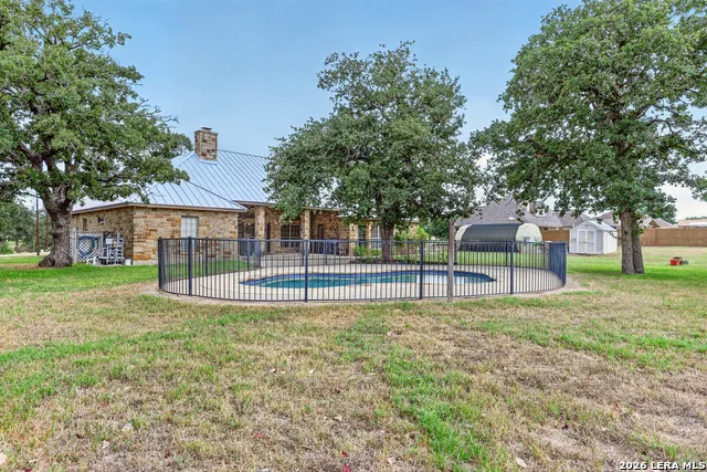 144 Abrego Lake Floresville, TX 78114