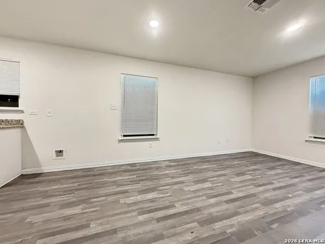 3334 MARTIN LUTHER KING DR San Antonio, TX 78220