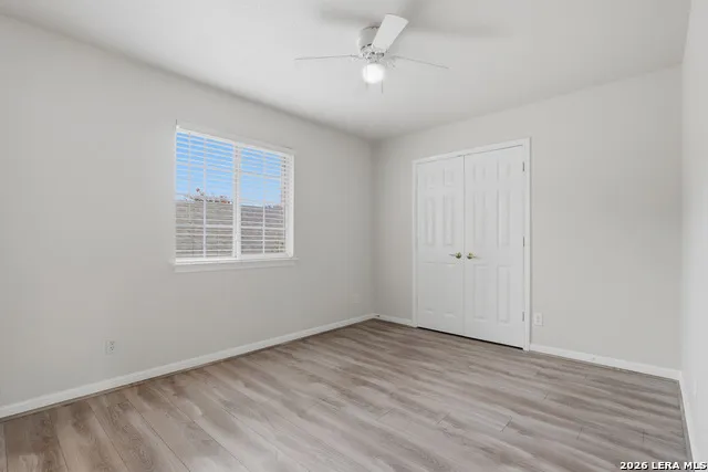 1203 Sand Wedge San Antonio, TX 78258
