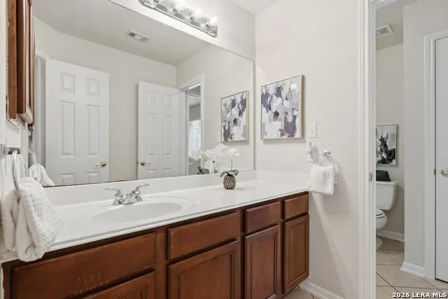 1203 Sand Wedge San Antonio, TX 78258