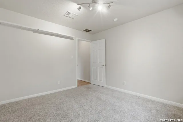 1203 Sand Wedge San Antonio, TX 78258