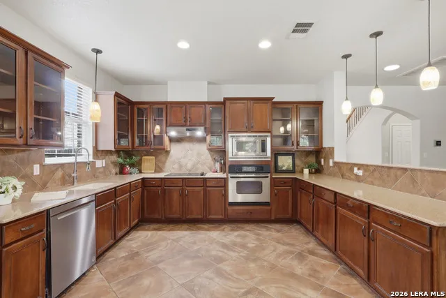 1203 Sand Wedge San Antonio, TX 78258