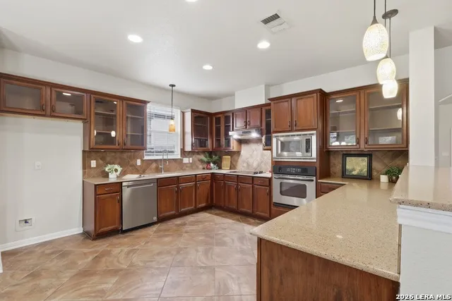 1203 Sand Wedge San Antonio, TX 78258