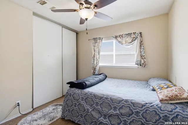 30 McLennan Oak San Antonio, TX 78240