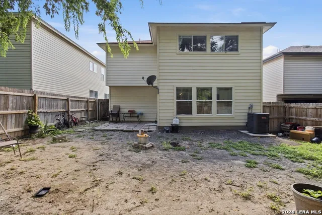 30 McLennan Oak San Antonio, TX 78240