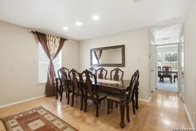 30 McLennan Oak San Antonio, TX 78240