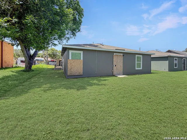 747 RICE RD San Antonio, TX 78220