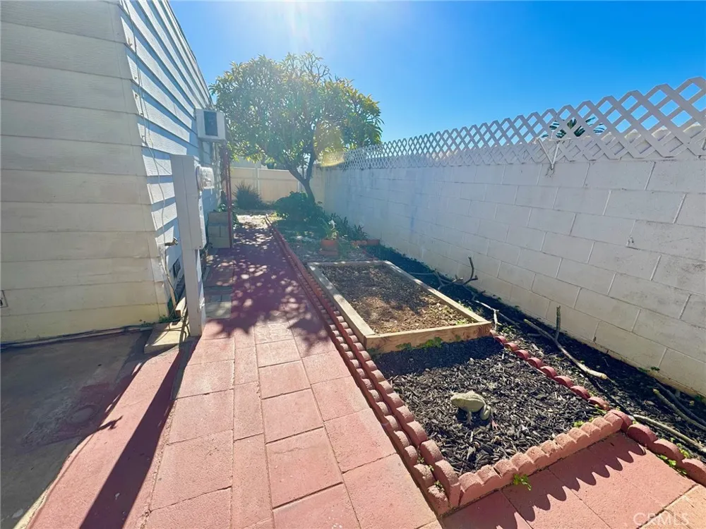 1630 W Covina Boulevard #39 San Dimas, CA 91773