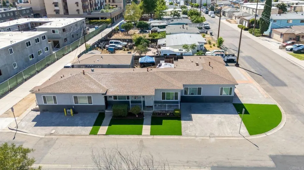 315 W Cypress Avenue El Cajon, CA 92020
