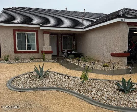 42011 Summer Lane Lancaster, CA 93536