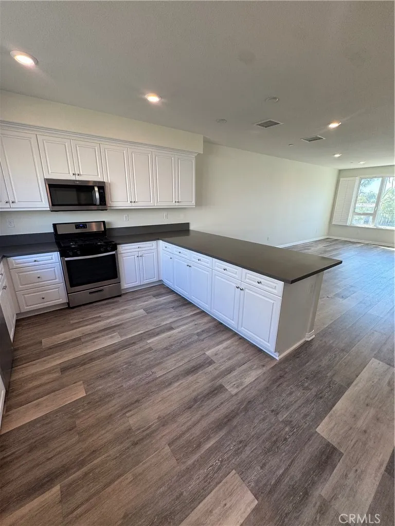 10742 Paramount Downey, CA 90241