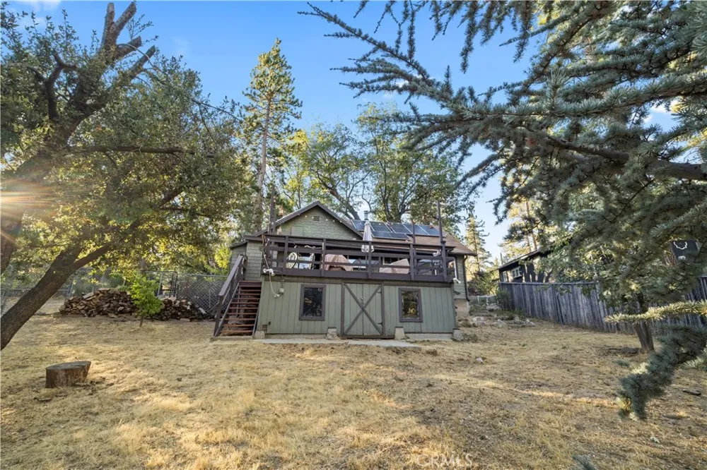 53985 Pine Crest Idyllwild, CA 92549