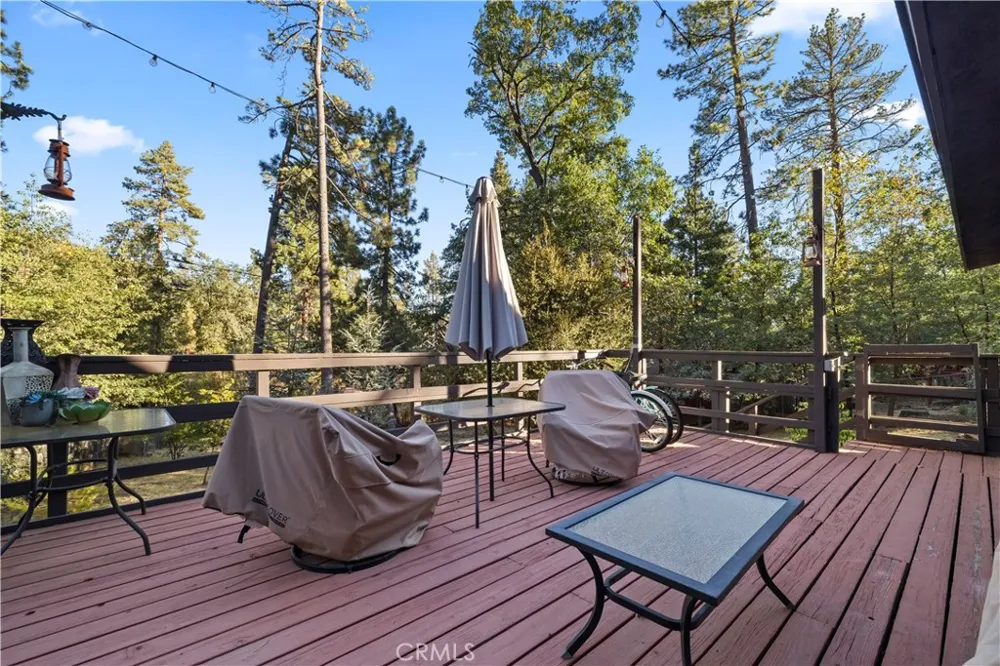 53985 Pine Crest Idyllwild, CA 92549
