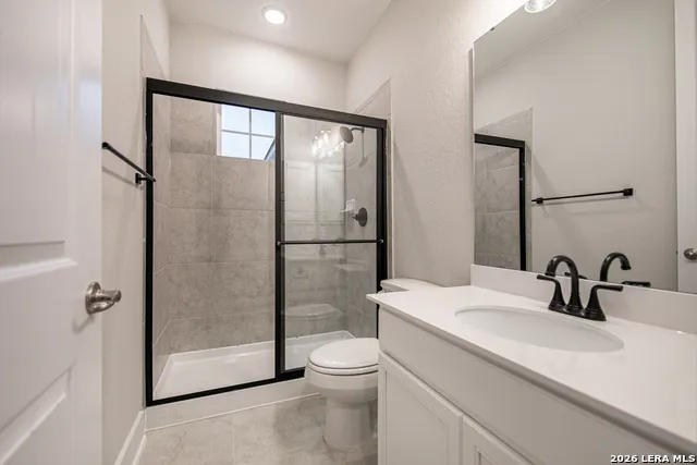 9312 Steel Spur Marion, TX 78124