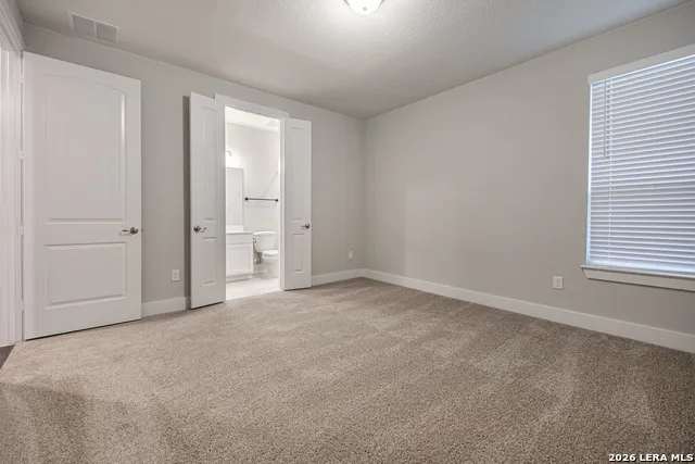 9312 Steel Spur Marion, TX 78124