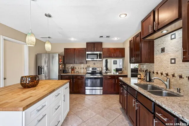 4830 GALEWOOD AVE San Antonio, TX 78247